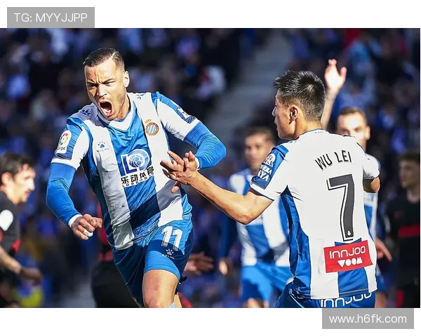 西甲上半场：斯塔费尔特自摆乌龙 朗格莱红牌 马竞1-0领先塞尔塔